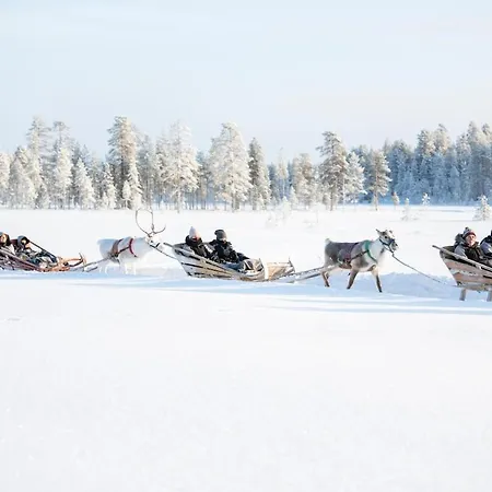 Erae 26, Kahden Makuuhuoneen Kelomoekki Syoetteellae Valaistun Ladun Vieressae 度假居 索特