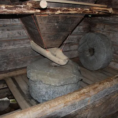 Erae 26, Kahden Makuuhuoneen Moekki Syoetteellae Holiday home